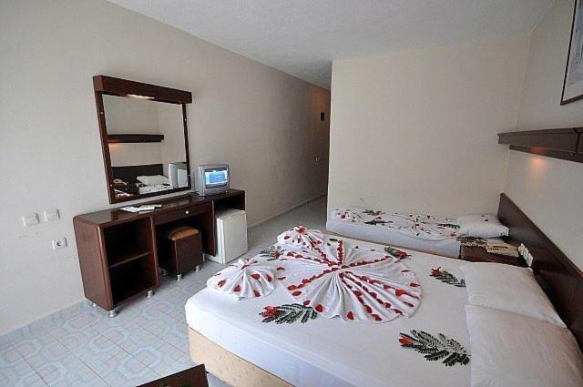 Mcs Oasis Beach Club Konakli Room photo